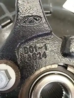 Second-hand car spare part front left knuckle for omoda c5  oem iam references 204004357aa  