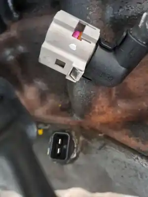 Peça sobressalente para automóvel em segunda mão motor completo por renault clio iii clio iii referências oem iam k9k766  