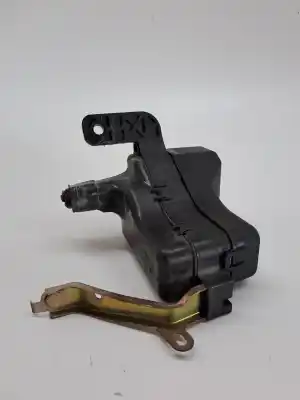 Second-hand car spare part fuse box unit for toyota corolla (e12) 2.0 turbodiesel cat oem iam references 8274113020  