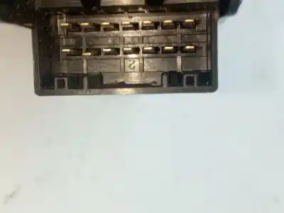 Pezzo di ricambio per auto di seconda mano interruttore alzacristalli anteriore destro per ssangyong kyron d20dt riferimenti oem iam 8583009000hcc  
