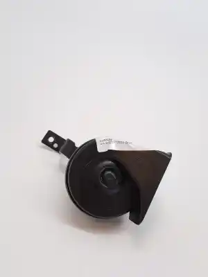 Second-hand car spare part Horn for KIA XCEED BUSINESS 136 CV / 100 KW OEM IAM references 96611J7000  7042AM80SX