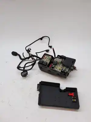 Second-hand car spare part FUSE BOX UNIT for VOLVO C30  OEM IAM references 8688040  518818000