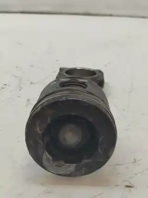 Second-hand car spare part piston for dacia dokker sl xplore 95 cv / 70 kw oem iam references 120a17296r  7701475074