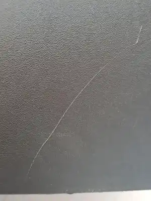 Pezzo di ricambio per auto di seconda mano console centrale per kia venga 1.6 crdi cat 116 cv / 85 kw riferimenti oem iam 846101p000eq  