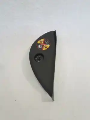 Автозапчастина б/у молдинг для RENAULT MEGANE III FASTBACK (BZ0/1_, B3_) 1.2 TCE (BZ16, BZ28) Посилання на OEM IAM 689200005R  