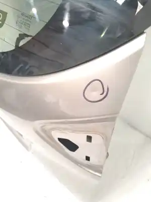 Second-hand car spare part tailgate for renault captur adventure oem iam references 901002357r  