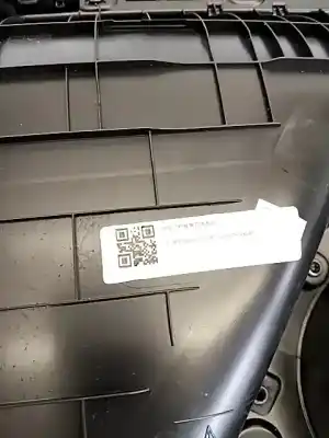 Peça sobressalente para automóvel em segunda mão forra / revestimento da porta traseira direita por omoda c5  referências oem iam 403007984aaabk  403007984aa