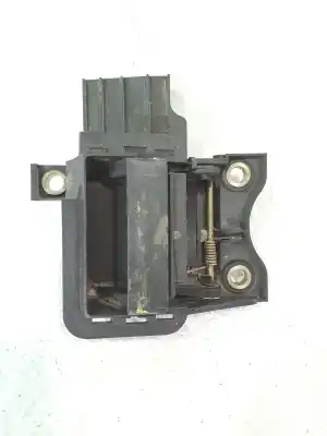 Автозапчастина б/у ЛІВА ЗАДНЯ ВНУТРІШНЯ РУЧКА для VOLKSWAGEN CADDY KA/KB (2K)  Посилання на OEM IAM 2K0829309  