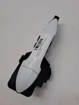 Peça sobressalente para automóvel em segunda mão puxador exterior traseiro direito por kia venga 1.6 crdi cat 116 cv / 85 kw referências oem iam 826651p000