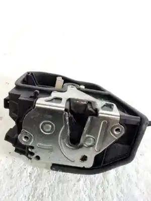 Second-hand car spare part rear right door lock for bmw x3 (e83) 2.0 d oem iam references 51227202148  