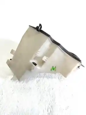 Peça sobressalente para automóvel em segunda mão depósito do limpa vidros por bmw x3 (e83) 2.0 d referências oem iam 61663403212  