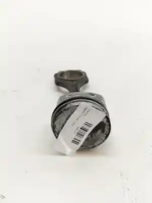 Second-hand car spare part piston for smart coupe smart fun oem iam references q0019611v001000000  