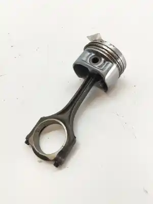 Second-hand car spare part piston for smart coupe smart fun oem iam references q0019611v001000000  