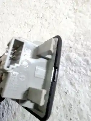 Peça sobressalente para automóvel em segunda mão luz interior por bmw x3 (e83) 2.0 d referências oem iam 63316962036