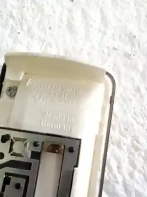 Peça sobressalente para automóvel em segunda mão luz interior por bmw x3 (e83) 2.0 d referências oem iam 63316962141