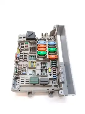 Peça sobressalente para automóvel em segunda mão caixa de fusíveis e relés por bmw 3 (e90) 325 i referências oem iam 61146978273