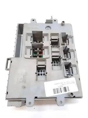 Second-hand car spare part fuse box unit for bmw 3 (e90) 325 i oem iam references 61146978273  