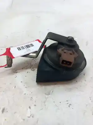 Pezzo di ricambio per auto di seconda mano corno per volvo c30 (533) 2.0 d riferimenti oem iam 30796712