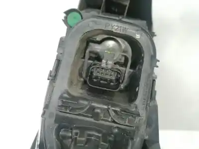 Pezzo di ricambio per auto di seconda mano Lampada Posteriore Sinistra per RENAULT CLIO IV Limited Riferimenti OEM IAM 265553752R  