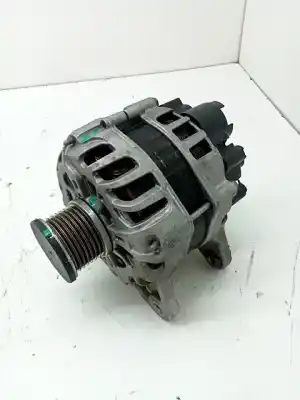Second-hand car spare part alternator for renault captur ii (2019-0) oem iam references 231006677r  