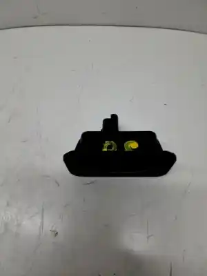 Second-hand car spare part tailgate back door handle for renault captur ii (2019-0) oem iam references 8200076256