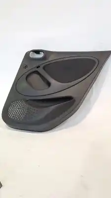 Pezzo di ricambio per auto di seconda mano rivestimento porta posteriore destro per smart smart forfour i 1.5 cdi riferimenti oem iam a4537307400  