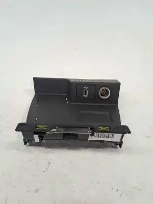 Peça sobressalente para automóvel em segunda mão moldagem por ford focus lim. (cb8) focus st sport referências oem iam 2721990