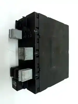 Pezzo di ricambio per auto di seconda mano SCATOLA RELÈ/FUSIBILI per AUDI A3 (8P)  Riferimenti OEM IAM 8P0907279A  