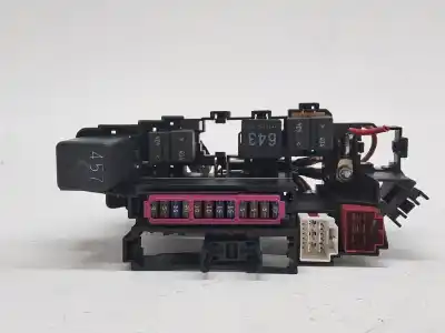 Peça sobressalente para automóvel em segunda mão caixa de fusíveis e relés por audi q5 (8r) q5 2.0 tdi referências oem iam 8k1937503