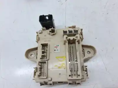 İkinci el araba yedek parçası Elektronik Modül için LEXUS RX (MCU/GSU/MHU3) LEXUS RX 400H OEM IAM referansları 8267048060  