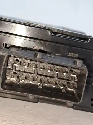 Автозапчастина б/у двигатель переднього ліва вікна для peugeot 307 break / sw (s1) nfu посилання на oem iam 9221n5  