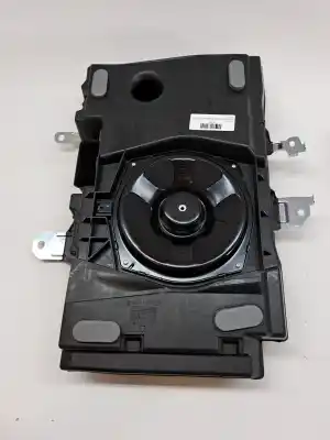 Peça sobressalente para automóvel em segunda mão  por LAND ROVER RANGE ROVER EVOQUE  Referências OEM IAM LR025879  BJ3218808EB