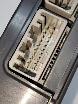 Pezzo di ricambio per auto di seconda mano modulo elettronico per land rover range rover evoque 2.2 110cv riferimenti oem iam 5e0770537  