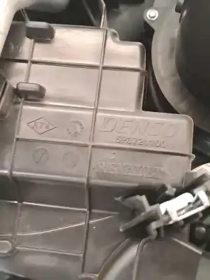 Peça sobressalente para automóvel em segunda mão caixa de aquecimento por renault express iii renault referências oem iam 271208066r  