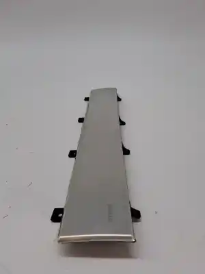 Pezzo di ricambio per auto di seconda mano plastica per land rover range rover evoque 2.2 110cv riferimenti oem iam bj32045r61bb  