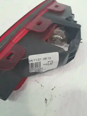 Second-hand car spare part central brake light for renault express iii renault oem iam references 8200690117  