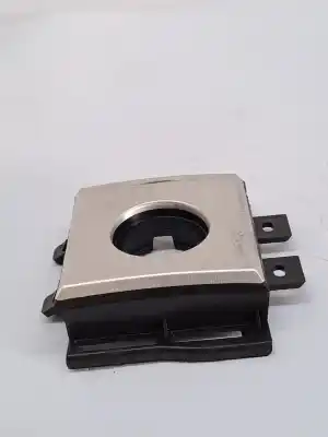 Pezzo di ricambio per auto di seconda mano plastica per land rover range rover evoque 2.2 110cv riferimenti oem iam bj3214f562aa  lr026198