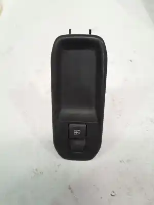 Автозапчастина б/у передній правий віконний вимикач для RENAULT EXPRESS III RENAULT Посилання на OEM IAM 809609000R  