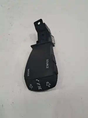 Peça sobressalente para automóvel em segunda mão comandos do volante por renault express iii renault referências oem iam 255522187r  