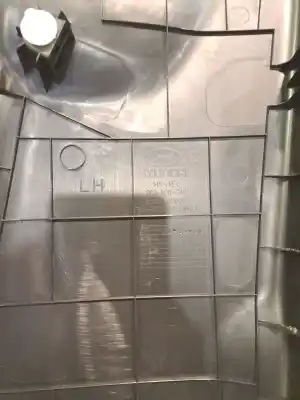 Second-hand car spare part gear lever trim for hyundai i20 active i20 active oem iam references 85836q0000  