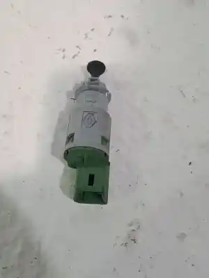 Second-hand car spare part sensor for renault express iii renault oem iam references 8200276360