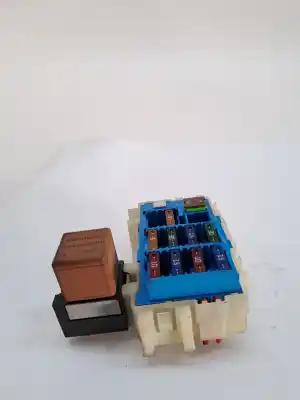 Peça sobressalente para automóvel em segunda mão caixa de fusíveis e relés por land rover range rover evoque 2.2 110cv referências oem iam gj3214a005zf  lr028884