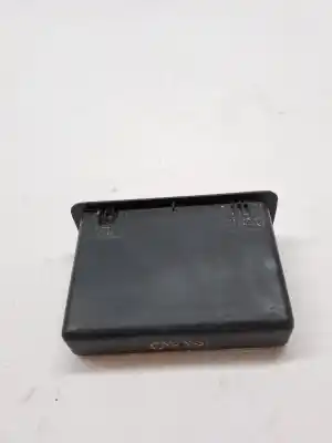 Автозапчастина б/у молдинг для iveco daily furgón daily furgon посилання на oem iam 5801592803  