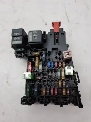 Pezzo di ricambio per auto di seconda mano scatola relè/fusibili per audi a3 (8v1, 8vk) 2.0 tdi riferimenti oem iam 5q0937615c