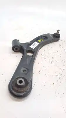 Peça sobressalente para automóvel em segunda mão Braço De Suspensão Inferior Dianteiro Direito por SUZUKI SWIFT III (MZ, EZ) 1.3 (RS 413) Referências OEM IAM 4520172K01  