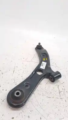 Peça sobressalente para automóvel em segunda mão Braço De Suspensão Inferior Esquerdo Dianteiro por SUZUKI SWIFT III (MZ, EZ) 1.3 (RS 413) Referências OEM IAM 4520272K01  