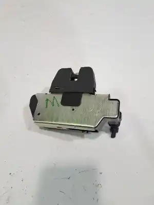 Peça sobressalente para automóvel em segunda mão FECHADURA DO MALA por CITROEN C4 CACTUS  Referências OEM IAM 8719F8  