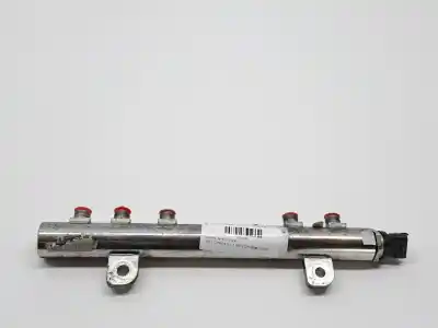 Pezzo di ricambio per auto di seconda mano Rampa Iniettori per OPEL CORSA C D-Z13DT Riferimenti OEM IAM 55211908  