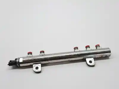 Pezzo di ricambio per auto di seconda mano rampa iniettori per opel corsa c d-z13dt riferimenti oem iam 55211908  