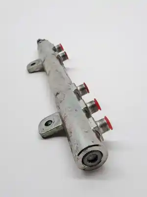 Pezzo di ricambio per auto di seconda mano rampa iniettori per opel corsa c d-z13dt riferimenti oem iam 55211908  